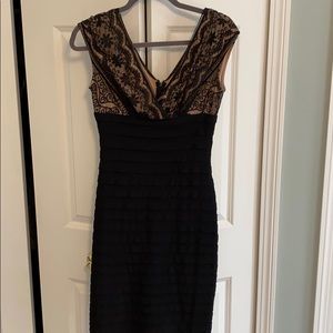 EUC Adrianna Papell Black Dress - size 4